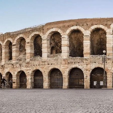 Arena - Verona Centro - Appartamento Elegante Екстериор снимка